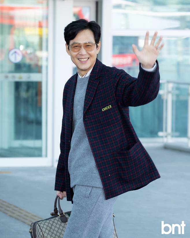 이정재X정우성 회사, 180억 투자 유치... MBN 협력한다