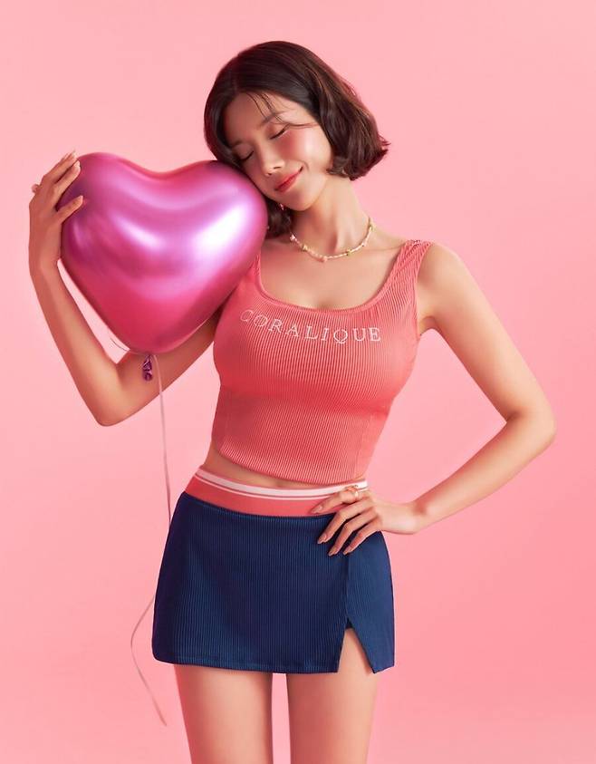 17453148635804.jpg 권은비 비키니 및 모노키니 근황