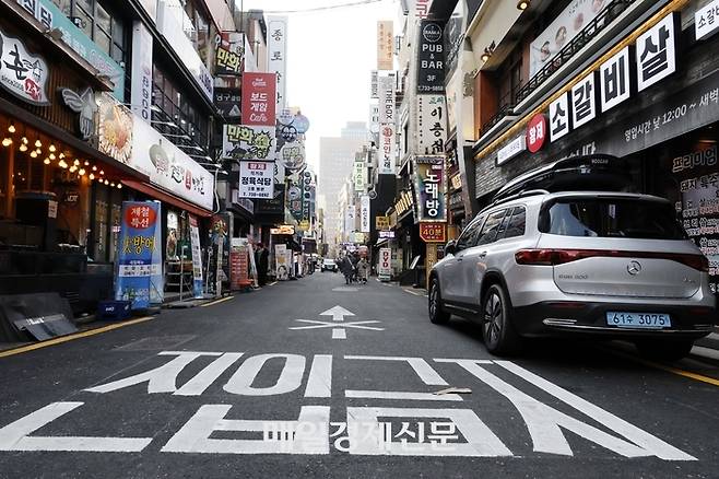 서울의 음식점 밀집 거리 모습. [사진=김호영 기자]
