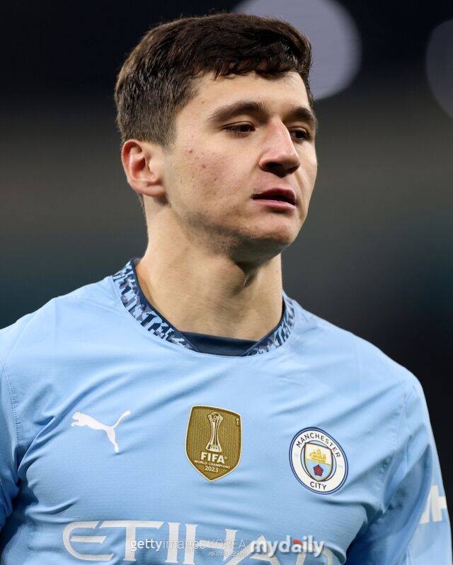 압두코디르 후사노프