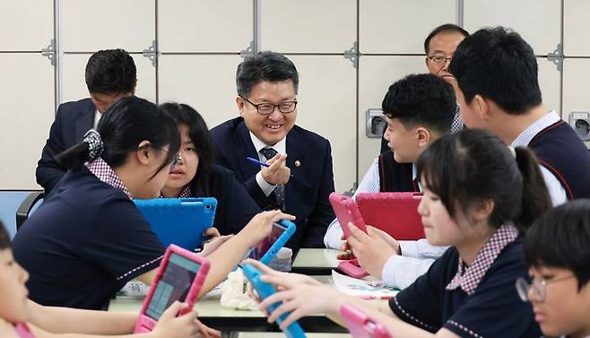 [세종=뉴시스] 사진은 오석환 교육부 차관 모습. (사진=교육부 제공) 2025.04.22 *재판매 및 DB 금지