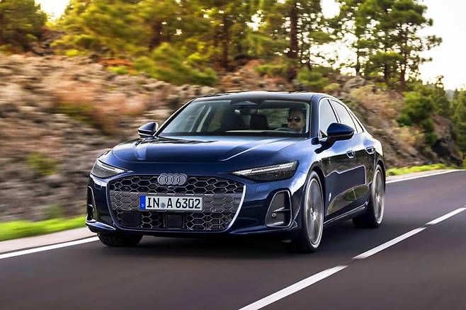 아우디 신형 A6 세단