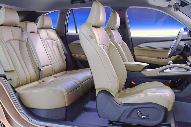 르노 그랑 콜레오스 실내