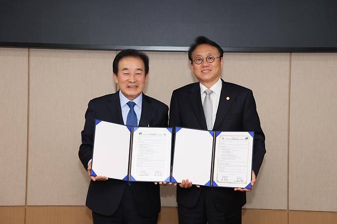 진천군-서원대 업무협약  [진천군 제공. 재판매 및 DB 금지]