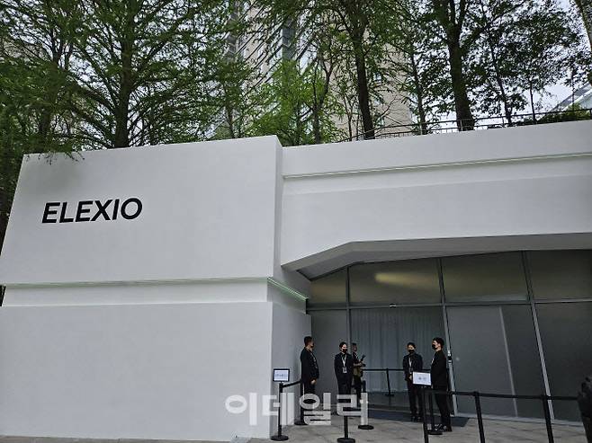 22일 중국 상하이 스튜디오 88 스페이스에서 북경현대의 중국 전용 전기차 프리뷰 행사가 열리고 있다. (사진=이데일리 이명철 특파원)