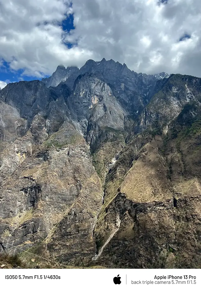 0eeef505b1f019f0239a82e0409c706eb25d7e8dcb9e035d893549a8d770a1146f4f376de9c3cfa578ba0b2f5d481085670beb0476