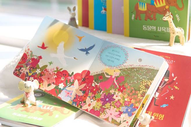 웅진마켓이 새로 출시한 클래식 사운드북 신제품 '도레미 오케스트라'. 웅진씽크빅 제공