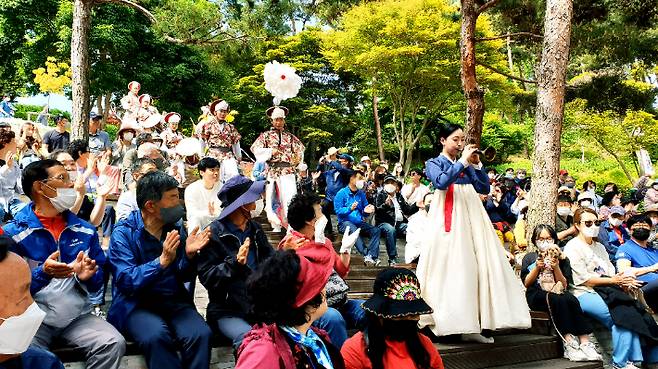 영춘제 공연. 청남대관리사업소 제공