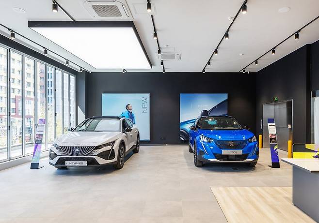 스텔란티스 브랜드 하우스(SBH) 부산 전시장. 사진제공 ｜스텔란티스코리아