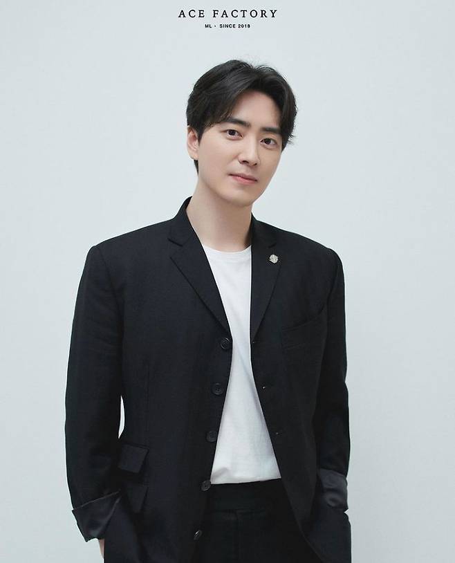 장동건보다 잘생겼는데 
