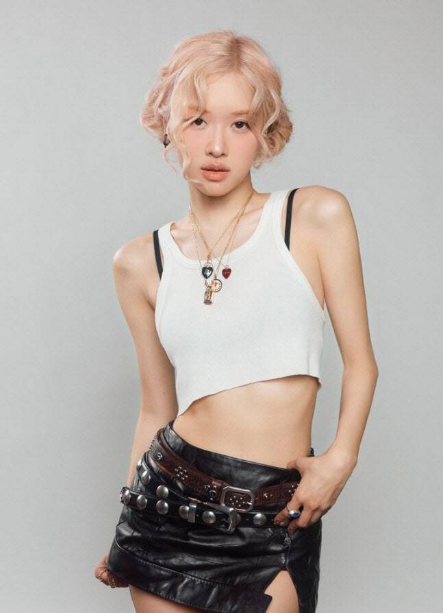 로제(사진=더블랙레이블)