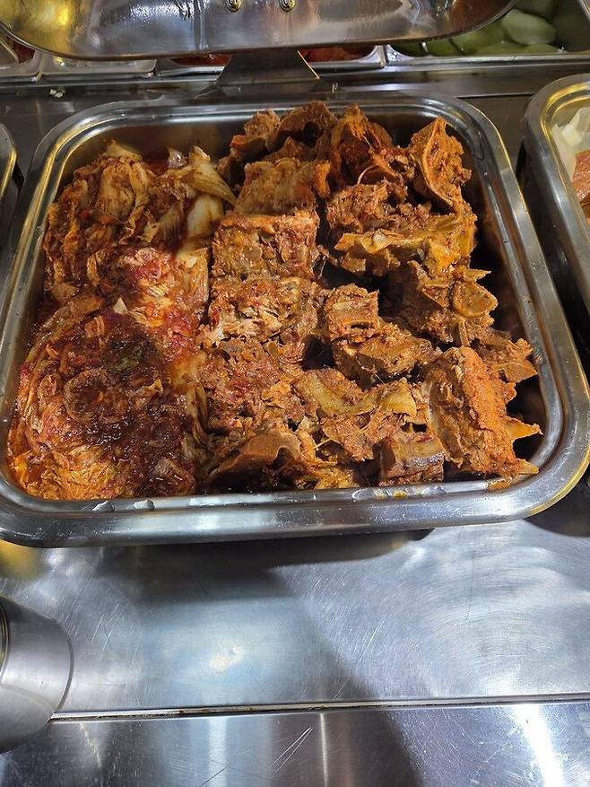 IMG_4640.jpeg 최근 뜨고있다는 4400원 한식뷔페 진실 ㅎㄷㄷㄷㄷ