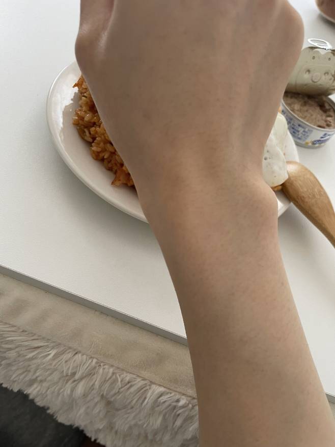 치즈 베이컨 김치 볶음밥과 참치캔