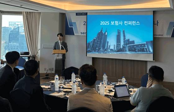 시큐아이, 보험사 대상 AI 기반 금융 보안 전략 제시