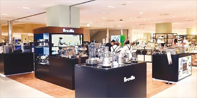 부산 신세계백화점 센텀시티점에 있는 커피 머신 브랜드 ‘브레빌’ 매장. /신세계백화점 제공