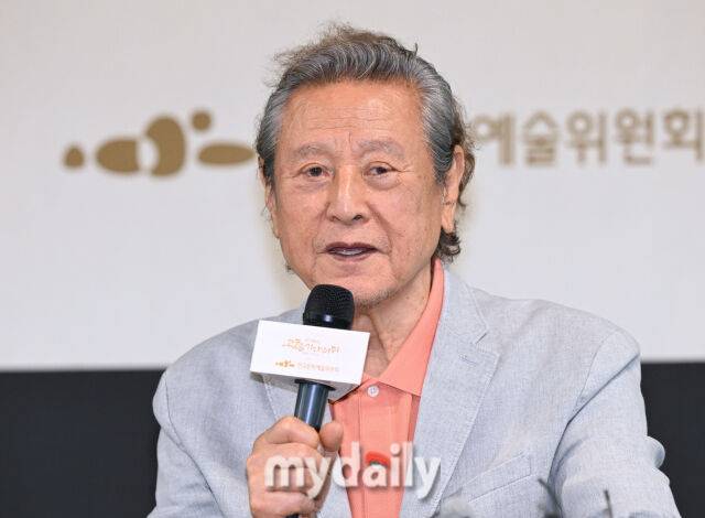 배우 박근형이 23일 서울 동숭동 예술가의집에서 진행된 '신구, 박근형의 <고도를 기다리며> X 한국문화예술위원회' 기자간담회에 참석했다./한혁승 기자