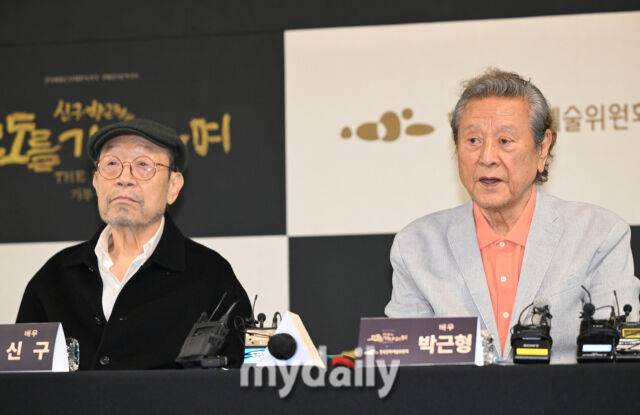 배우 신구(왼쪽), 박근형. /한혁승 기자