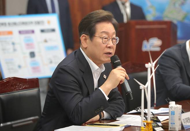 새만금 찾은 이재명 전 민주당 대표. 전북사진기자단 제공