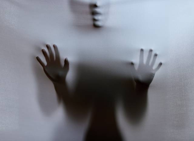 최근 정신의료기관 입원 환자에 대한 격리·강박과정에서 잇따라 사고가 발생하자 보건복지부가 상반기 중 제도개선 방안을 내놓을 방침이다. 사진은 기사의 특정 사실과 관련 없음. 게티이미지뱅크