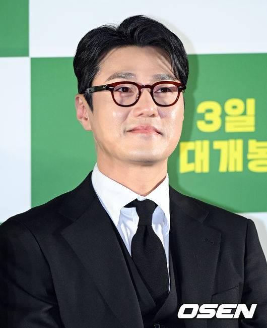 [OSEN=조은정 기자]영화 '소주전쟁' 제작보고회가 24일 서울 강님구 메가박스 코엑스에서 열렸다.