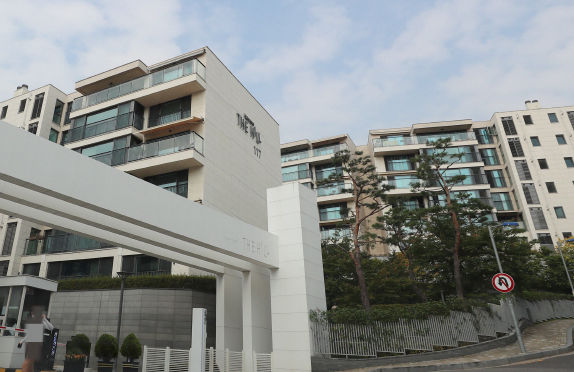 서울 용산구 한남동 한남더힐, 연합뉴스