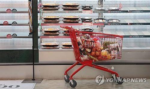 대형마트 장보기 [연합뉴스 자료사진]