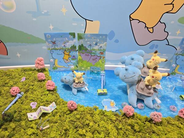 - 메타몽 변신 ver 라프라스와 피카츄는 한국에서 첫 판매한다