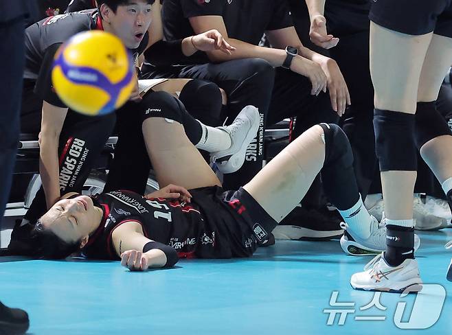 챔프전에서 투혼을 발휘하는 표승주 2025.4.6/뉴스1 ⓒ News1 박정호 기자