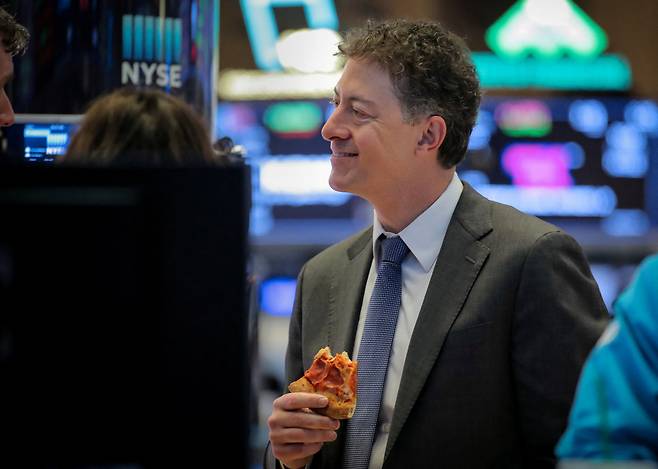 24일 미국 주식 시장이 상승했다. 도널드 트럼프 미국 대통령이 중국과 관세 문제를 두고 대화하고 있다고 발언한 영향을 받았다./로이터 연합뉴스