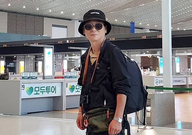 20년 넘게 시화호 등의 환경 생태사진 등을 촬영했던 백상현 사진가는 전국의 고택을 촬영하다가 최근 현대 건축들을 작업한 사진을 발표했다.