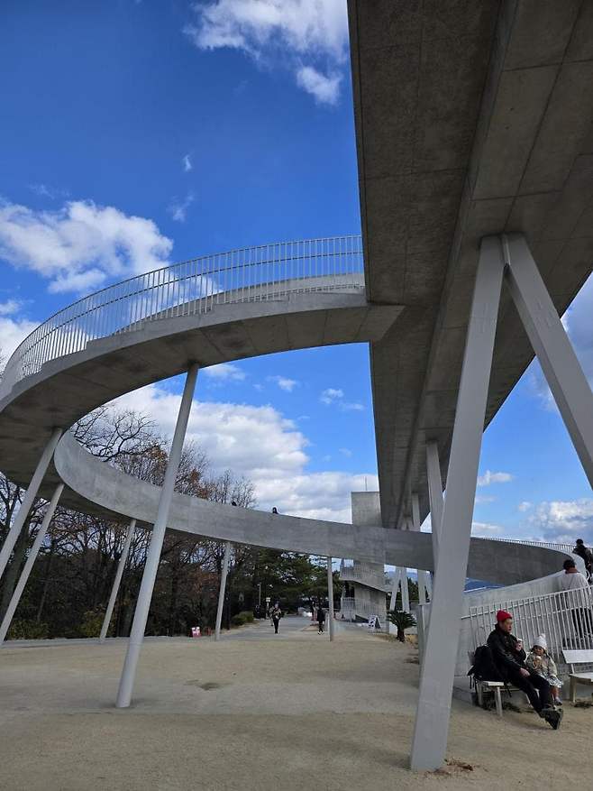 7fed8272b4806af051ee85e6408074732c1cdb93a6469e518c261add25de9593