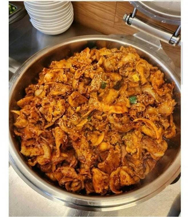 i1246574475.jpg 된장찌개 1인분 1만원에 장사 잘 된다는 집...jpg