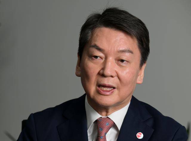 안철수 국민의힘 의원이 2023년 2월 24일 국회 의원회관에서 본보와 인터뷰를 하고 있다. 최주연 기자