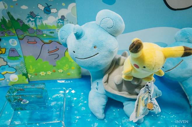 ▲ '변신! 메타몽: 라프라스&피카츄'가 아닐까요?