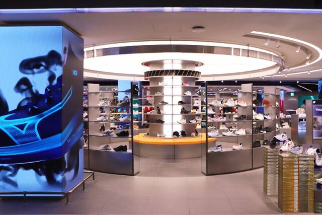 롯데백화점 본점 러닝 특화존. 롯데백화점 제공