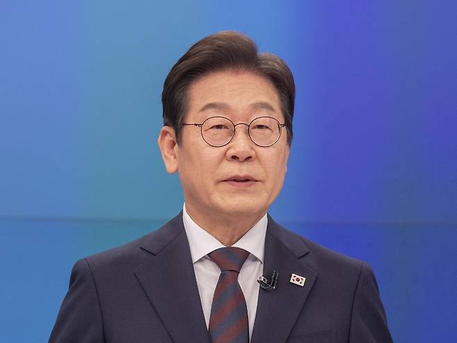 25일 서울 중구 TV조선 스튜디오에서 열린 더불어민주당 제21대 대선 경선 후보자 토론회에서 이재명 후보가 발언하고 있다. 국회사진기자단