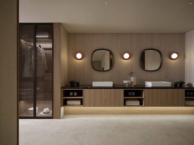 DL이앤씨의 ‘디 셀렉션’ 하우스 욕실. [사진 = DL이앤씨]