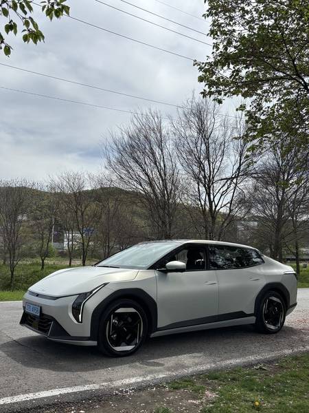 기아 EV4
