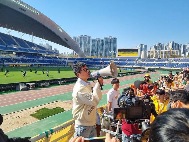 [서울=뉴시스] 프로축구 K리그1 광주FC의 이정효 감독. (사진=광주FC 제공) *재판매 및 DB 금지