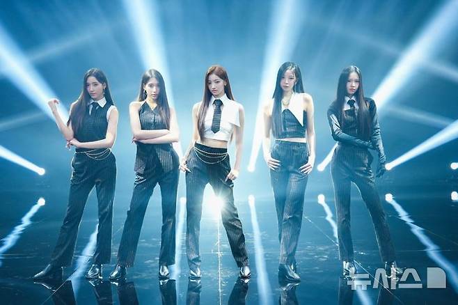 [베이징=뉴시스] 이수만 SM엔터테인먼트 창업자이자 전 총괄프로듀서가 중국에서 육성한 걸그룹 'A2O메이(A2O MAY)'.(사진=A2O엔터테인먼트 제공) 2025.04.25 photo@newsis.com