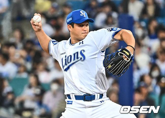 [OSEN=대구, 이석우 기자] 25일 대구삼성라이온즈파크에서 2025 신한 SOL 뱅크 KBO 리그 삼성 라이온즈와 NC 다이노스의 경기가 열렸다. 홈팀 삼성은 최원태가, 방문팀 NC는 최성영이 선발 출전했다. 삼성 라이온즈 선발 투수 최원태가 역투하고 있다. 2025.03.25 / foto0307@osen.co.kr