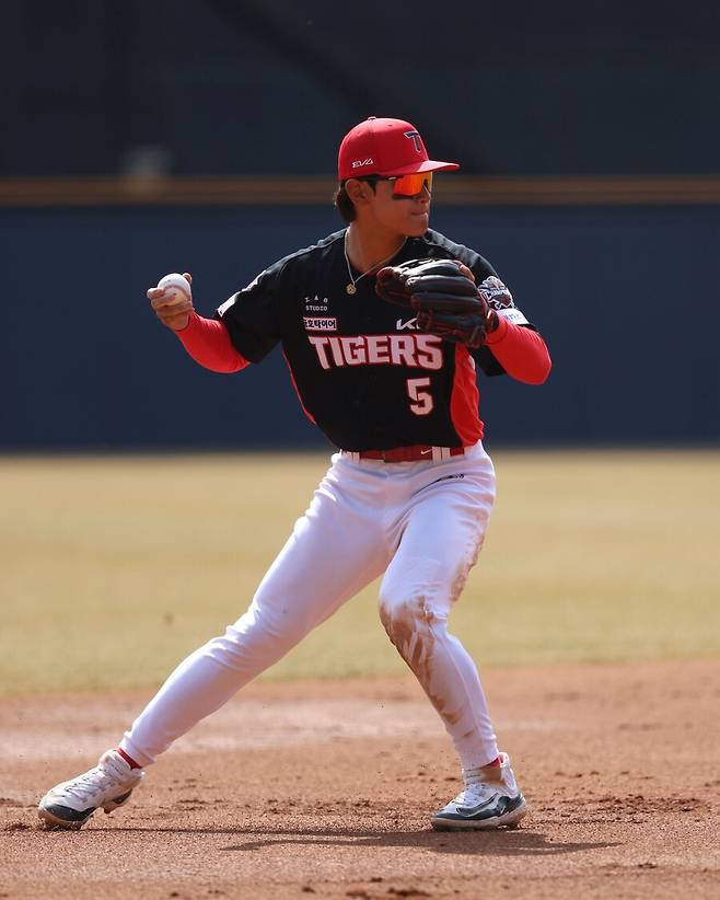 ▲ 김도영은 25일 경기는 대타로 대기하고, 이후 몸 상태를 체크한 뒤 선발 라인업 복귀 여부를 결정한다 ⓒKIA타이거즈