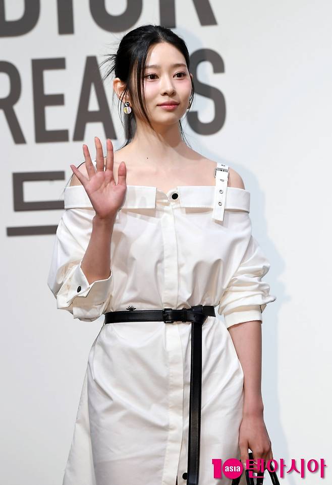 텐아시아 DB