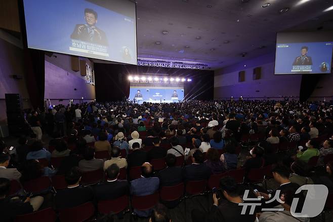 26일 오후 광주 서구 김대중컨벤션센터에서 제21대 대통령선거에 출마할 더불어민주당 후보를 선출하는 호남권 합동연설회가 열리고 있다. 2025.4.26/뉴스1 ⓒ News1 김태성 기자
