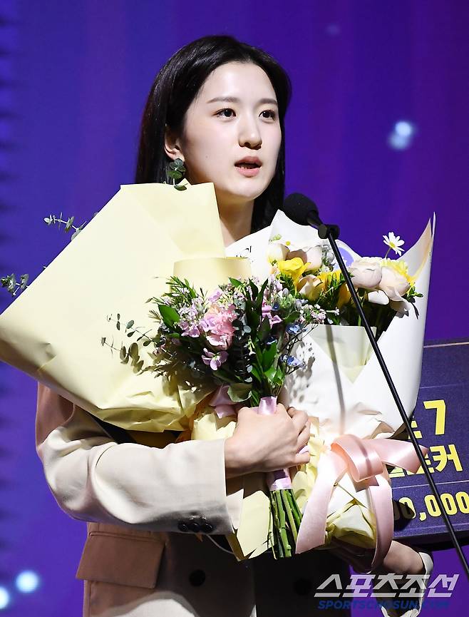 여자부 베스트7에 뽑힌 이다현이 수상 소감을 말하고 있다. 정재근 기자 cjg@sportschosun.com/2025.4.14/