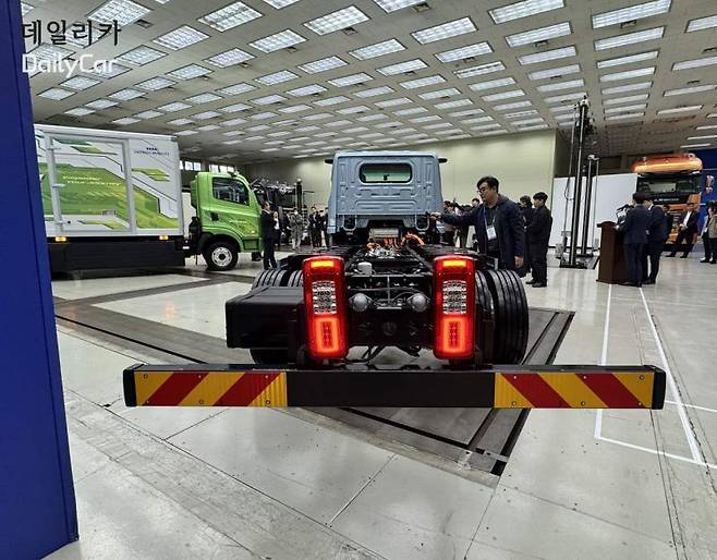 타타대우모빌리티 기쎈 (GIXEN)