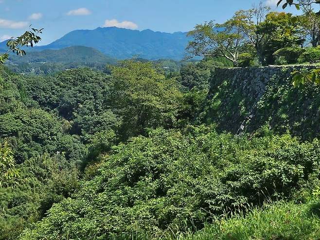 28b9d932da836ff23bec85e04185746e4fb0bc7e2ddaf95bff51255a6944a132ffd1e0