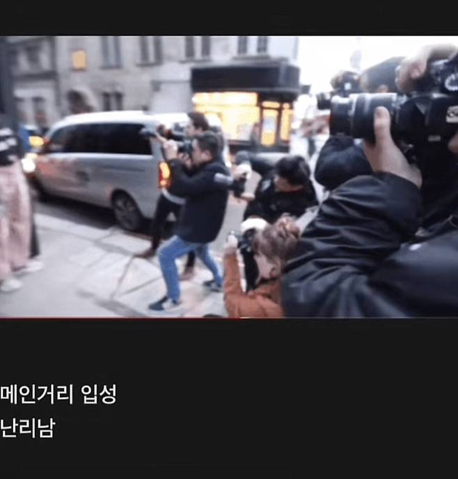 EE4E6256-A7C6-4244-8C44-CCACF57B82FC.jpeg 옷 거지같이 입히고 패션위크 보내기 옷 거지같이 입히고 패션위크 보내기...jpg 옷 거지같이 입히고 패션위크 보내기...jpg 옷 거지같이 입히고 패션위크 보내기...jpg