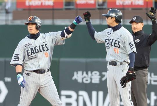 선제 1타점 올린 노시환. 사진[연합뉴스]