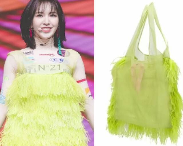 '레드벨벳'의 웬디가 가방을 리폼해 상의로 입었다. / 온라인 커뮤니티 캡처